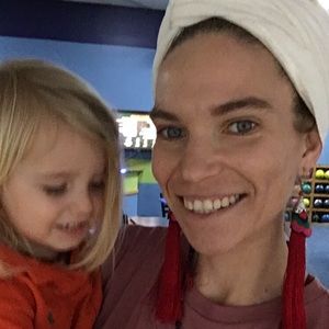 Meet your Posher, Camille